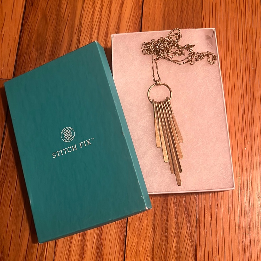 Stitch Fix Necklace